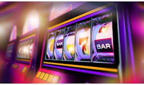 superlg app slot game screen showing online slot reels on mobile